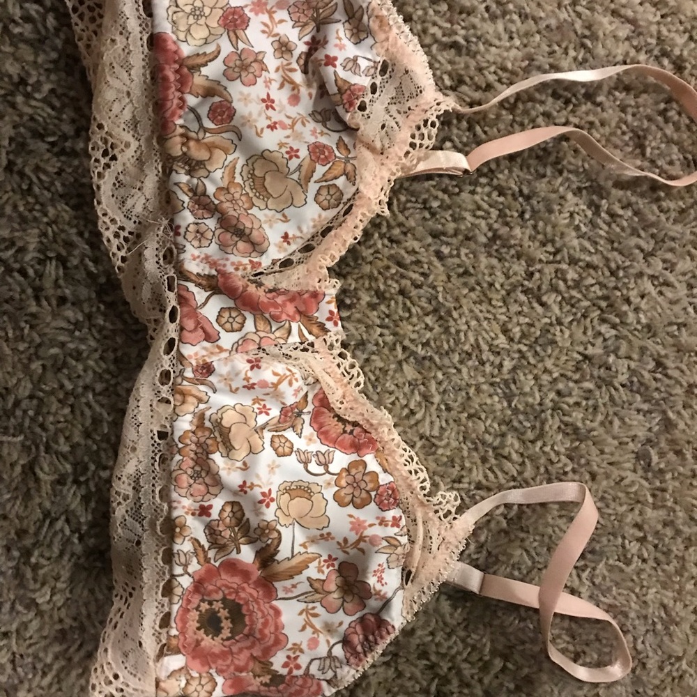 Spell and the gypsy bralette